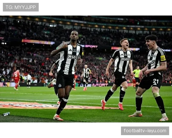 沙特财团重金注入,纽卡斯尔剑指英超荣耀新突破 沙特财团重金注入,纽卡斯尔剑指英超荣耀新突破