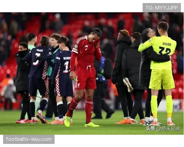 雷恩展现卓越比赛节奏,球迷期待新赛季稳步提升 雷恩展现卓越比赛节奏,球迷期待新赛季稳步提升