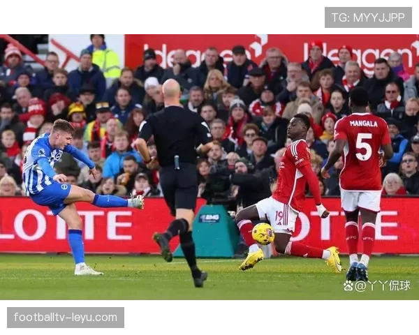 诺丁汉森林战术调整显成效，定位球成进攻新亮点