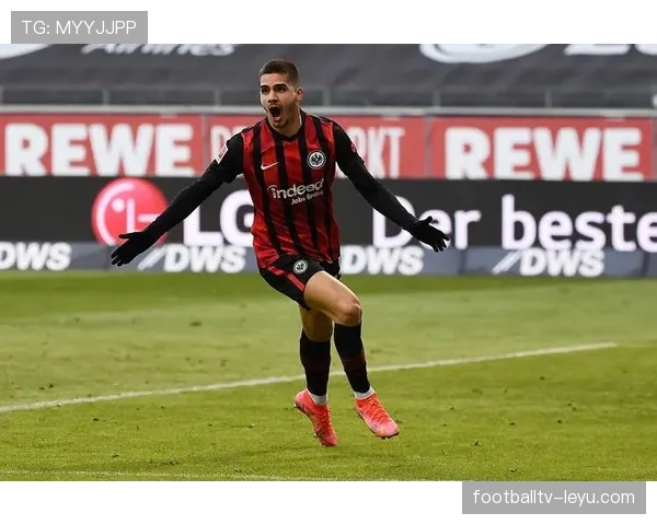 法兰克福主场不败延续强势，迎战劲敌彰显争胜决心