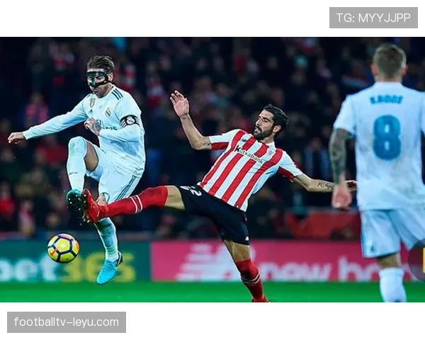 球星私生活揭秘：从场上风光到场外故事，探索鲜为人知的真实一面