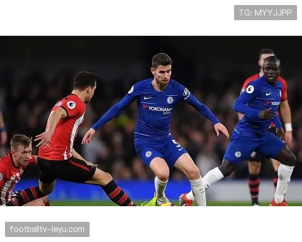 切尔西重建进程缓慢，问题根源何在：三年未确立稳定战术体系影响球队竞争力